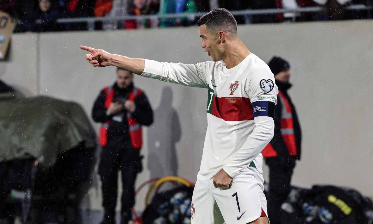 Cristiano Ronaldo, attaccante Portogallo, esulta dopo un gol in un match per le qualificazioni ad Euro 2024/ANSA, LAPRESSE/Sportxpress.it